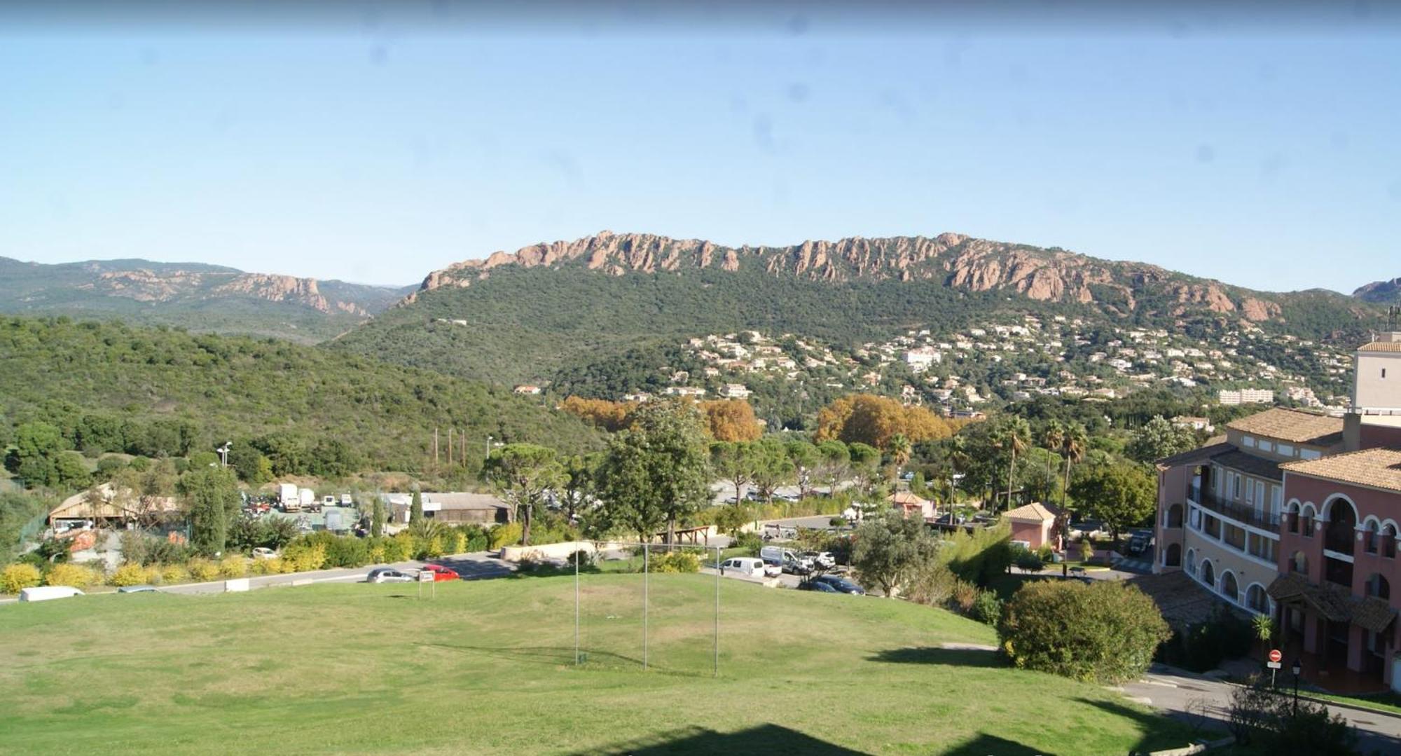 Appartement Cap Esterel 4/5 Personnes Saint-Raphaël المظهر الخارجي الصورة